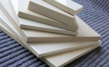 What are acid-resistant refractory bricks?