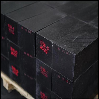 The characteristics of refractory magnesia carbon bricks