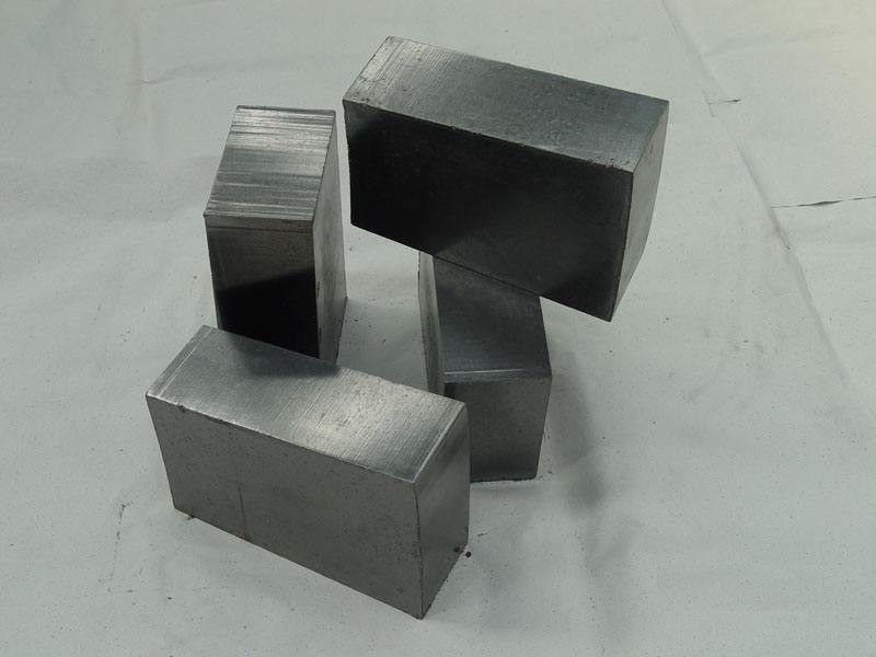Introduction of the performance and production process of refractory magnesia carbon brick