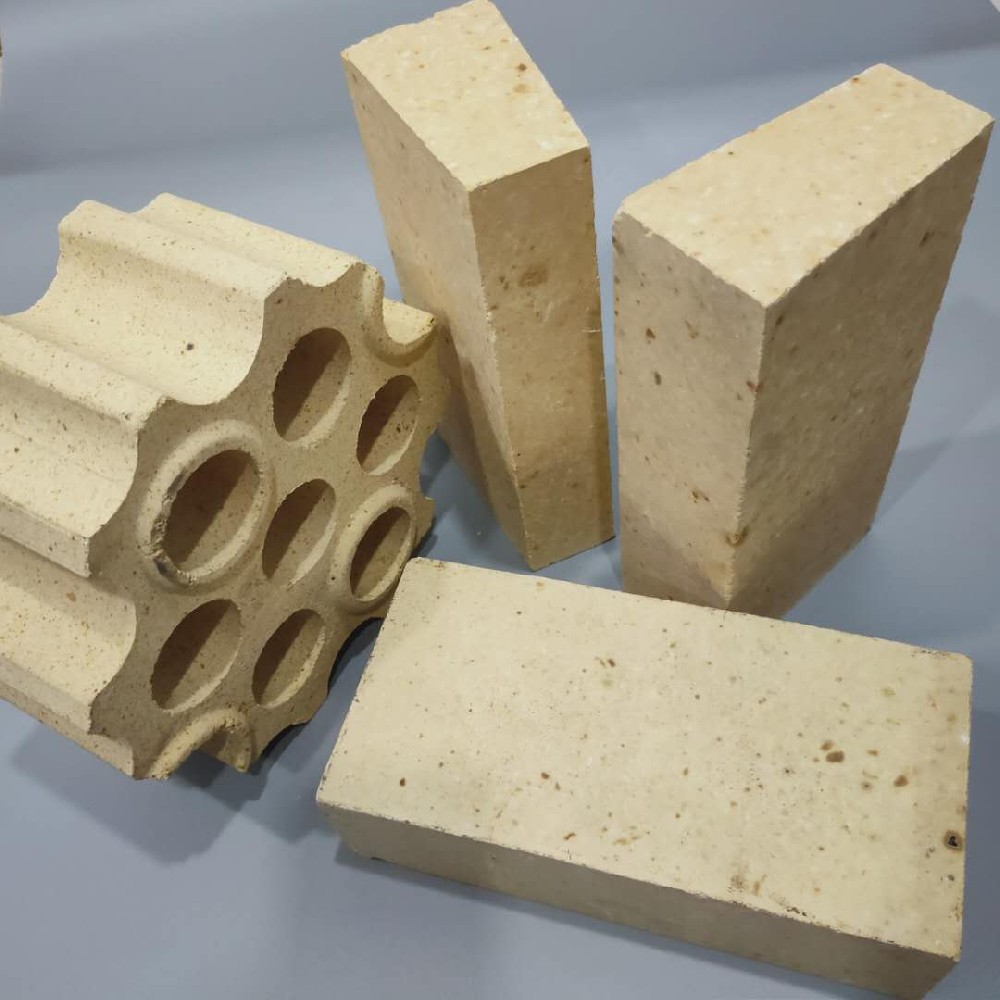 Alumina bricks
