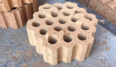 Alumina refractory checker brick