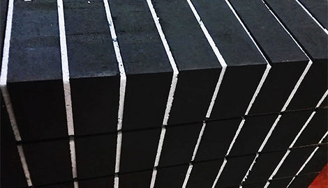 Specialized refractory chrome bricks in tongue crown of glass furnace